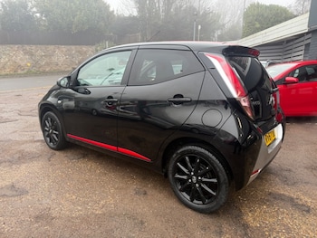 Used Toyota AYGO 2017 for sale - 78145045: Photo