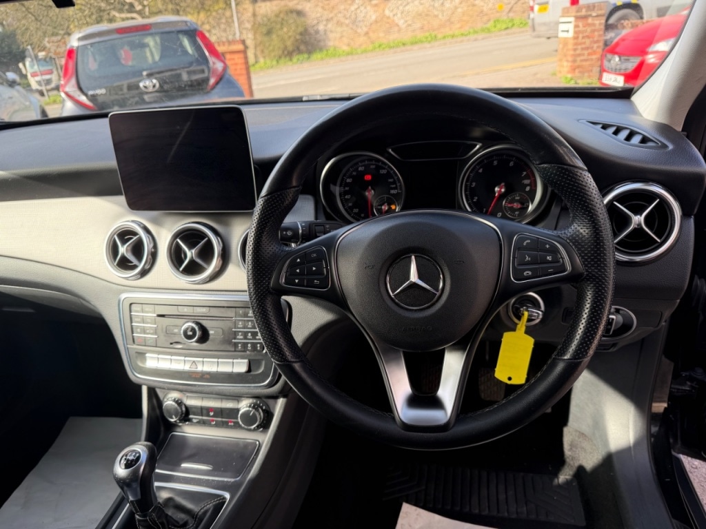 Used Mercedes-Benz GLA 2019 for sale - 77629241: Photo 11