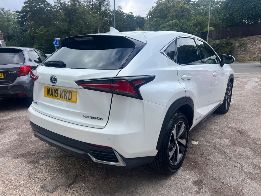 Used Lexus NX 2019 for sale - 75985624: Photo 2