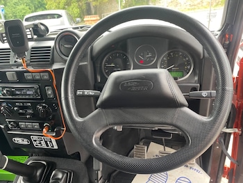 Used Land Rover Defender 110 2015 for sale - 75560153: Photo