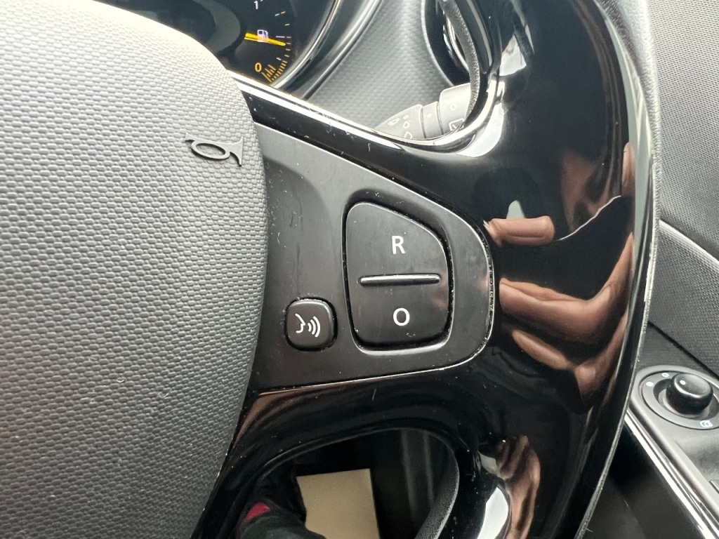 Used Renault Captur 2015 for sale - 76469393: Photo 11