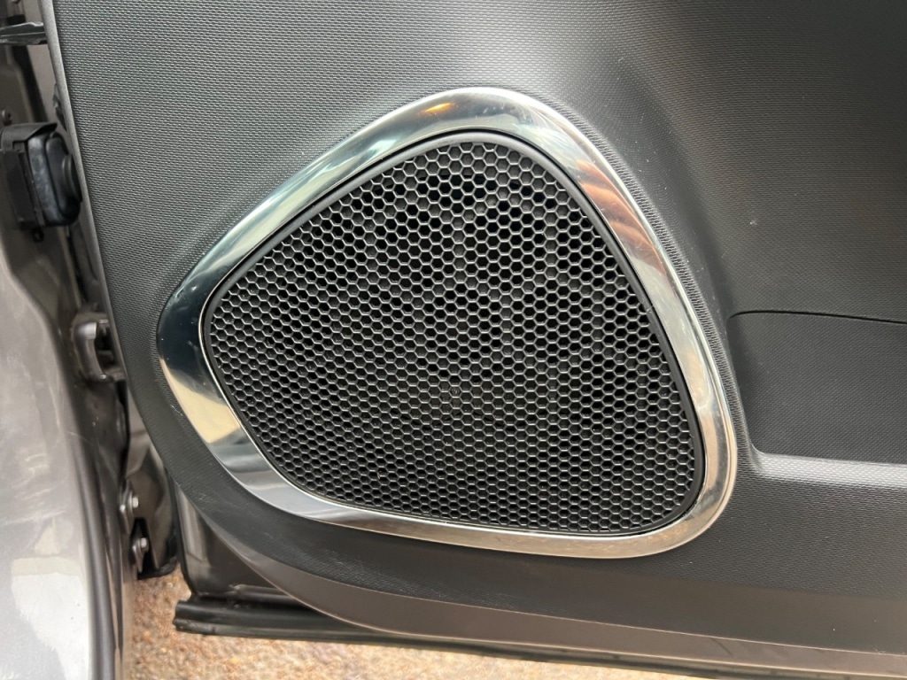 Used Renault Captur 2015 for sale - 76469393: Photo 14