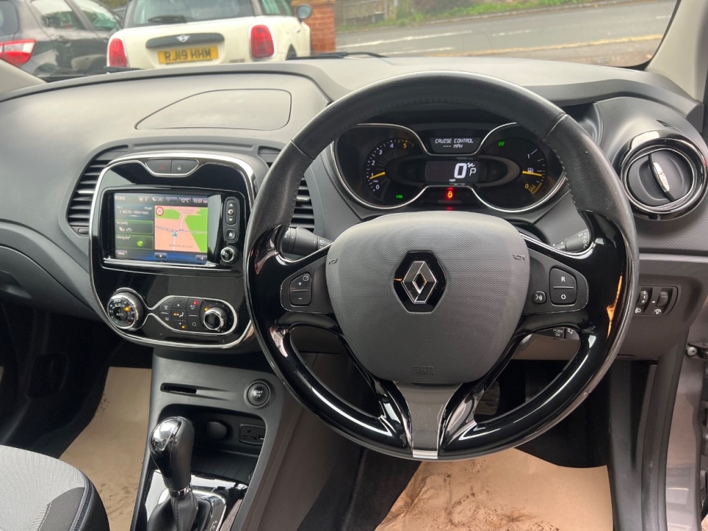 Used Renault Captur 2015 for sale - 76469393: Photo 15