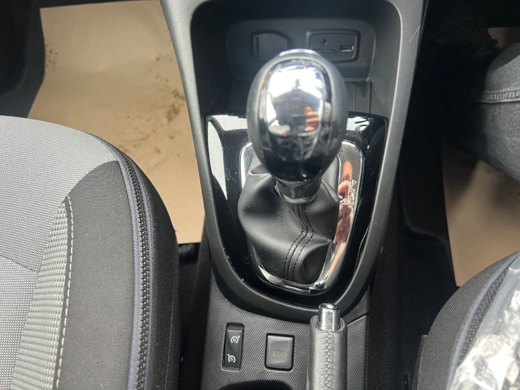 Used Renault Captur 2015 for sale - 76469393: Photo 9