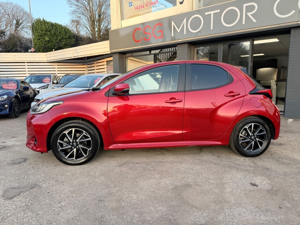 Used Toyota Yaris 2023 for sale - 77747483: Photo 2