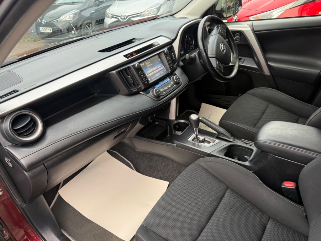 Used Toyota RAV4 2017 for sale - 77088566: Photo 7