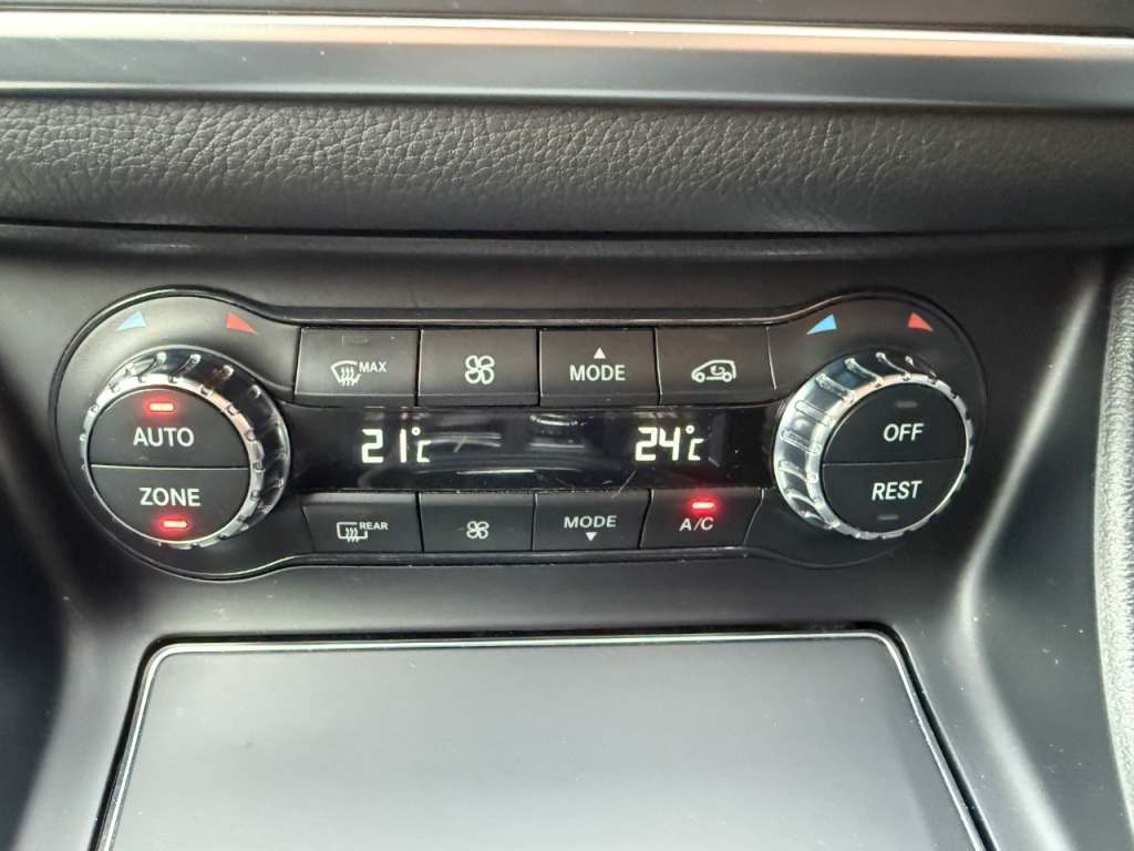 Used Mercedes-Benz GLA 2019 for sale - 77747497: Photo 11