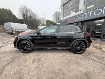 Used Mercedes-Benz GLA 2019 for sale - 77747497: Photo