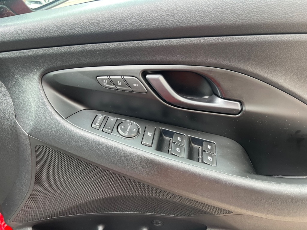 Used Hyundai i30 2019 for sale - 75704153: Photo 17