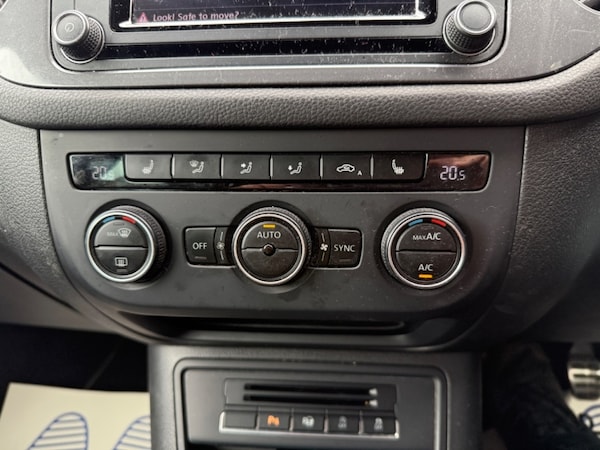 Used Volkswagen Tiguan 2015 for sale - 74930152: Photo 31