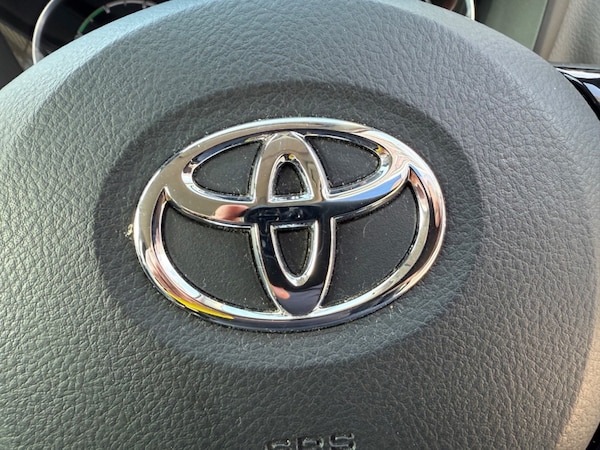 Used Toyota Yaris 2018 for sale - 74300157: Photo 12
