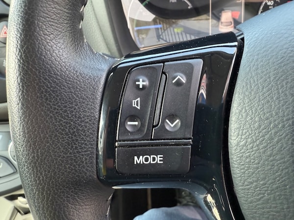 Used Toyota Yaris 2018 for sale - 74300157: Photo 6