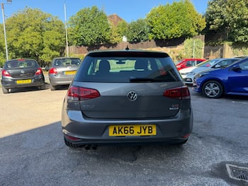 Used Volkswagen Golf 2016 for sale - 79802930: Photo