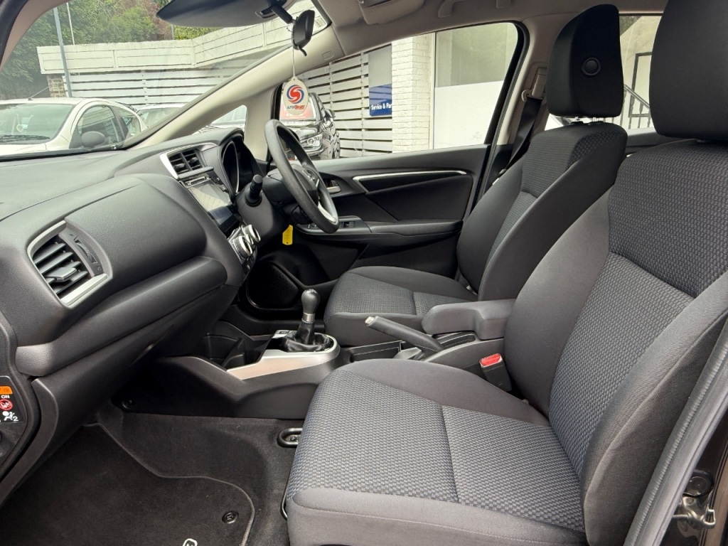 Vehicle 29