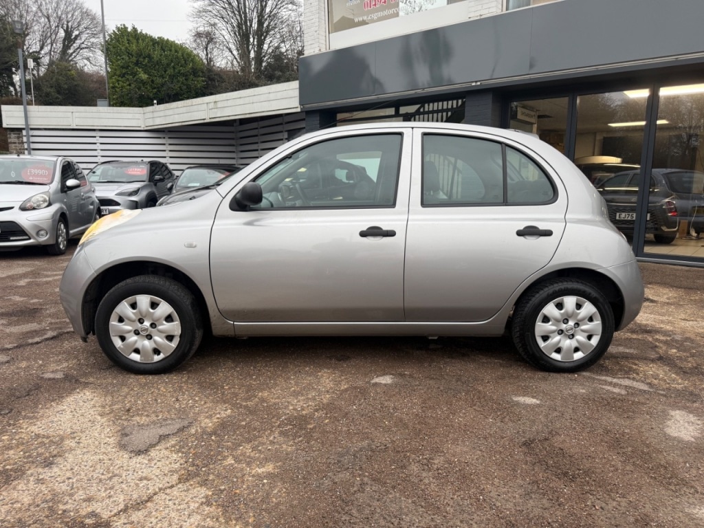 Used Nissan Micra 2004 for sale - 76706305: Photo 2