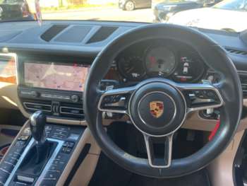 Used Porsche Macan 2020 for sale - 73158369: Photo