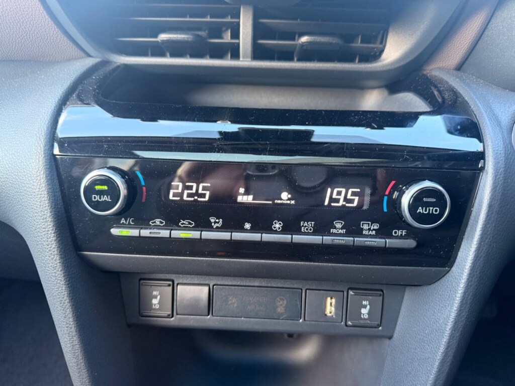 Used Toyota Yaris Cross 2023 for sale - 77187690: Photo 32