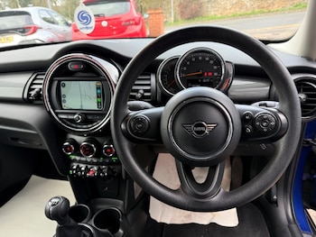 Used MINI Hatch 2019 for sale - 77533789: Photo