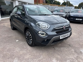 2018 - 1.0 City Cross 5dr =- FSH - BLUETOOTH - AIR CON -