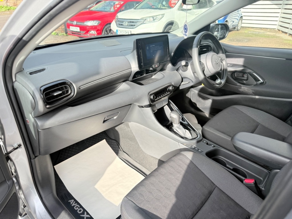 Used Toyota Yaris 2024 for sale - 77546231: Photo 24