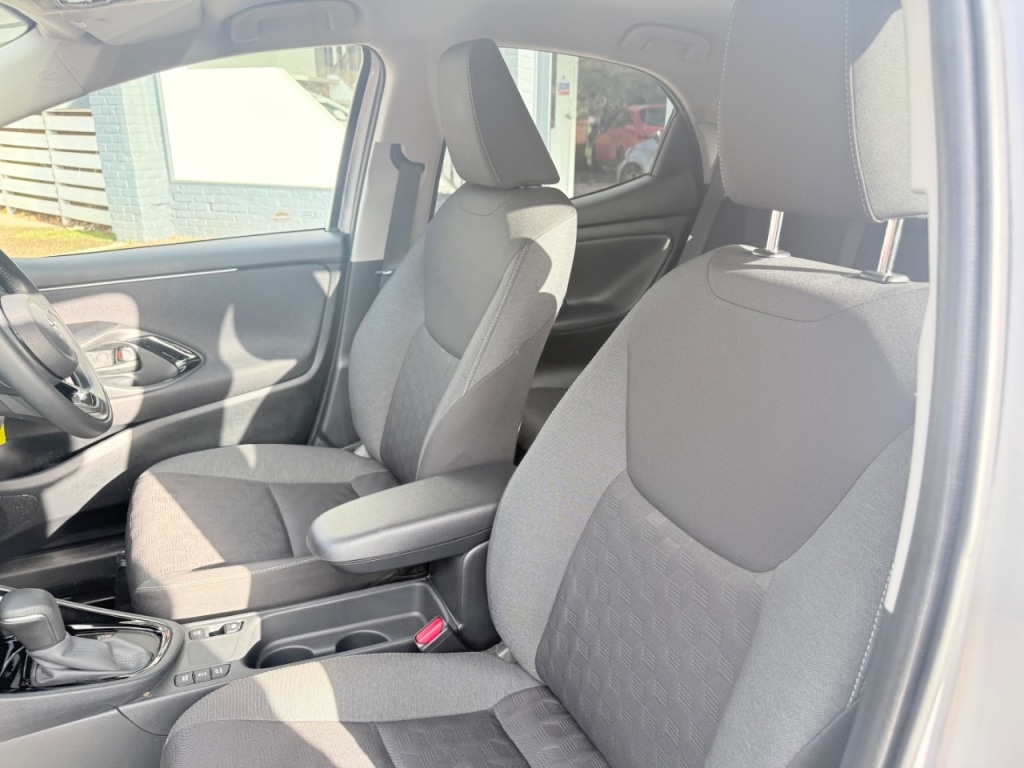 Used Toyota Yaris 2024 for sale - 77546231: Photo 25