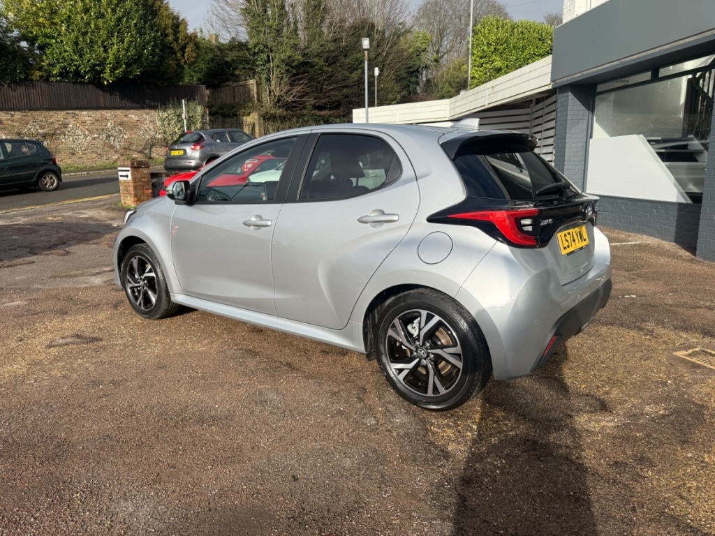 Used Toyota Yaris 2024 for sale - 77546231: Photo 3