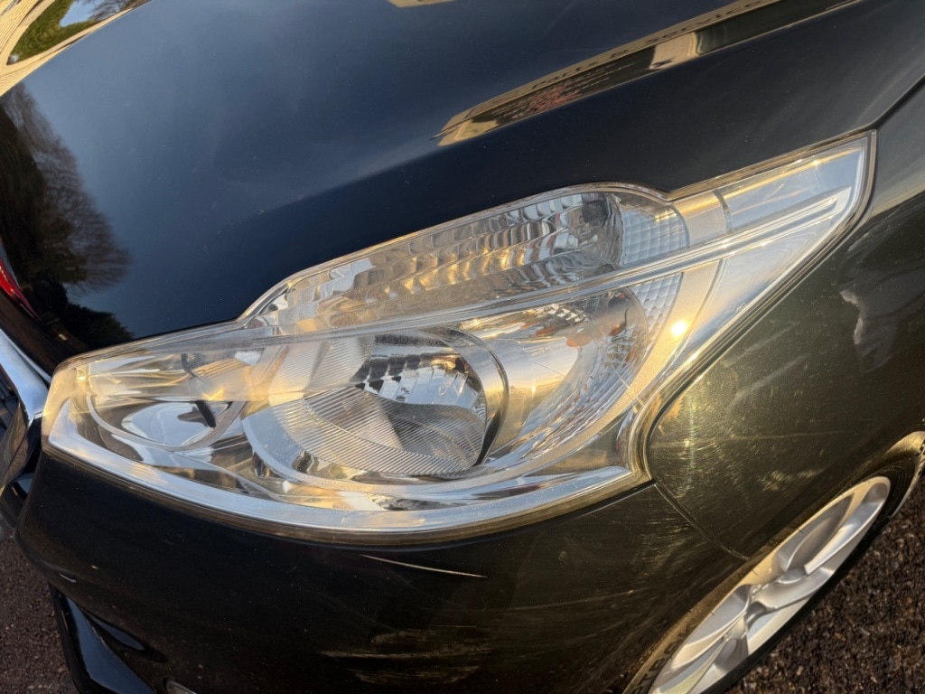 Used Peugeot 208 2014 for sale - 76934864: Photo 11