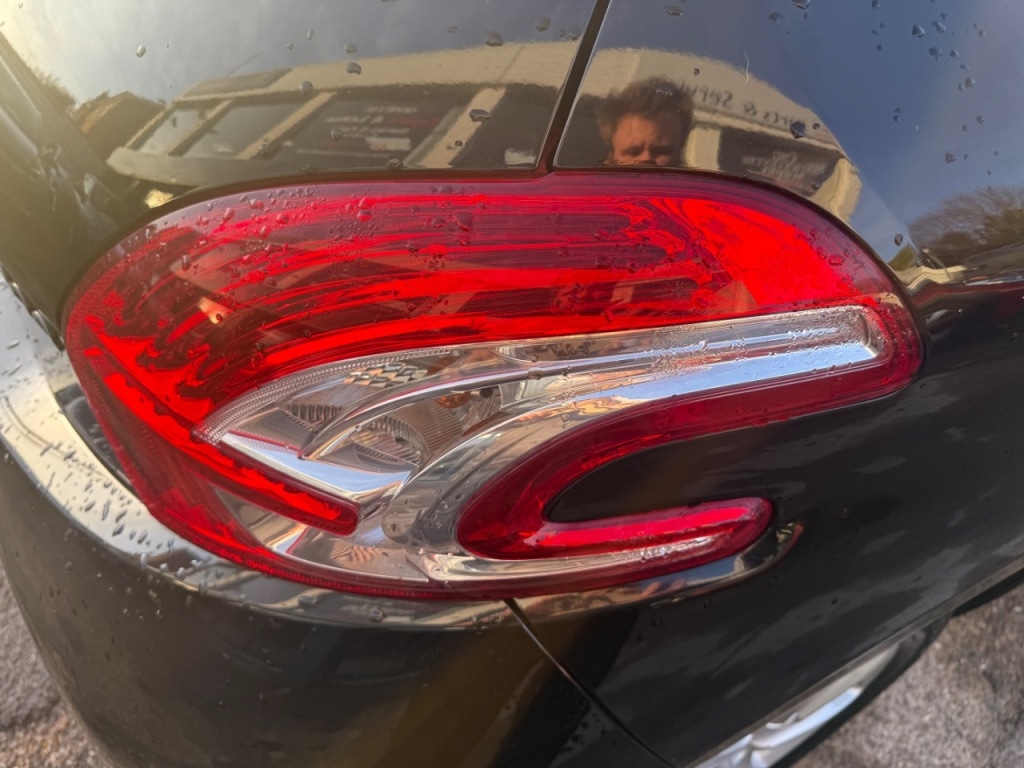 Used Peugeot 208 2014 for sale - 76934864: Photo 14