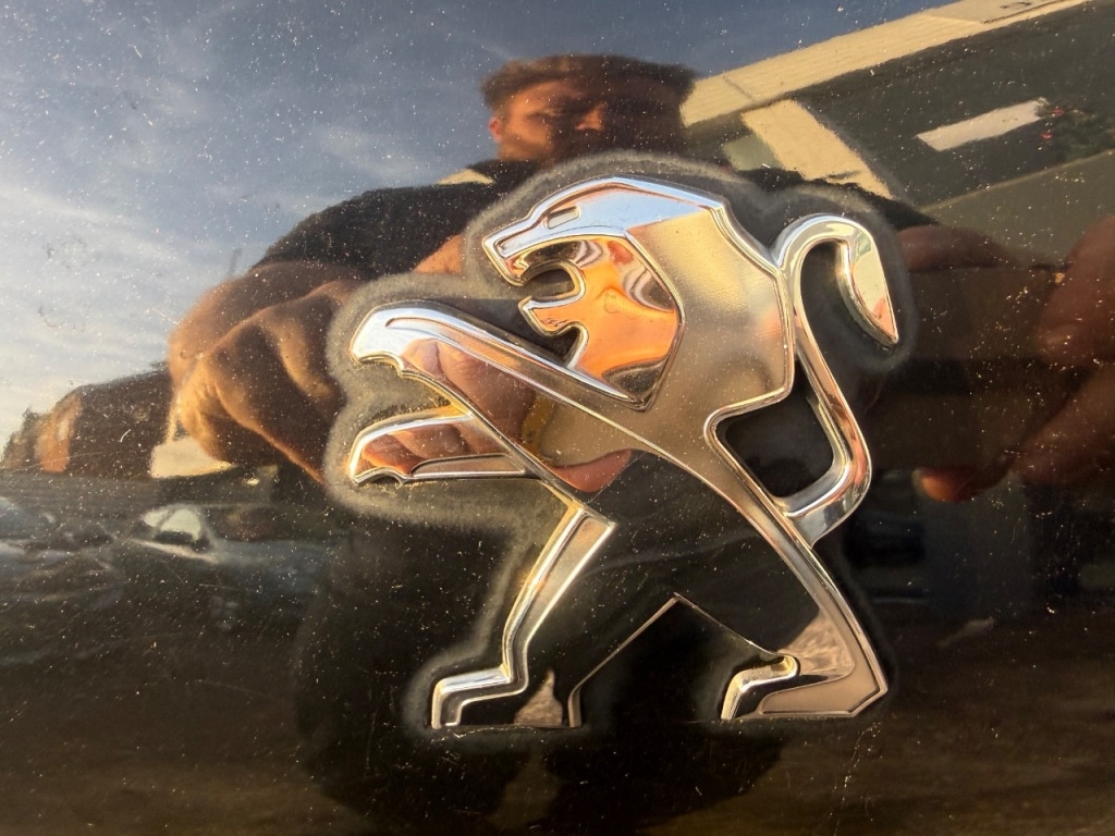 Used Peugeot 208 2014 for sale - 76934864: Photo 15