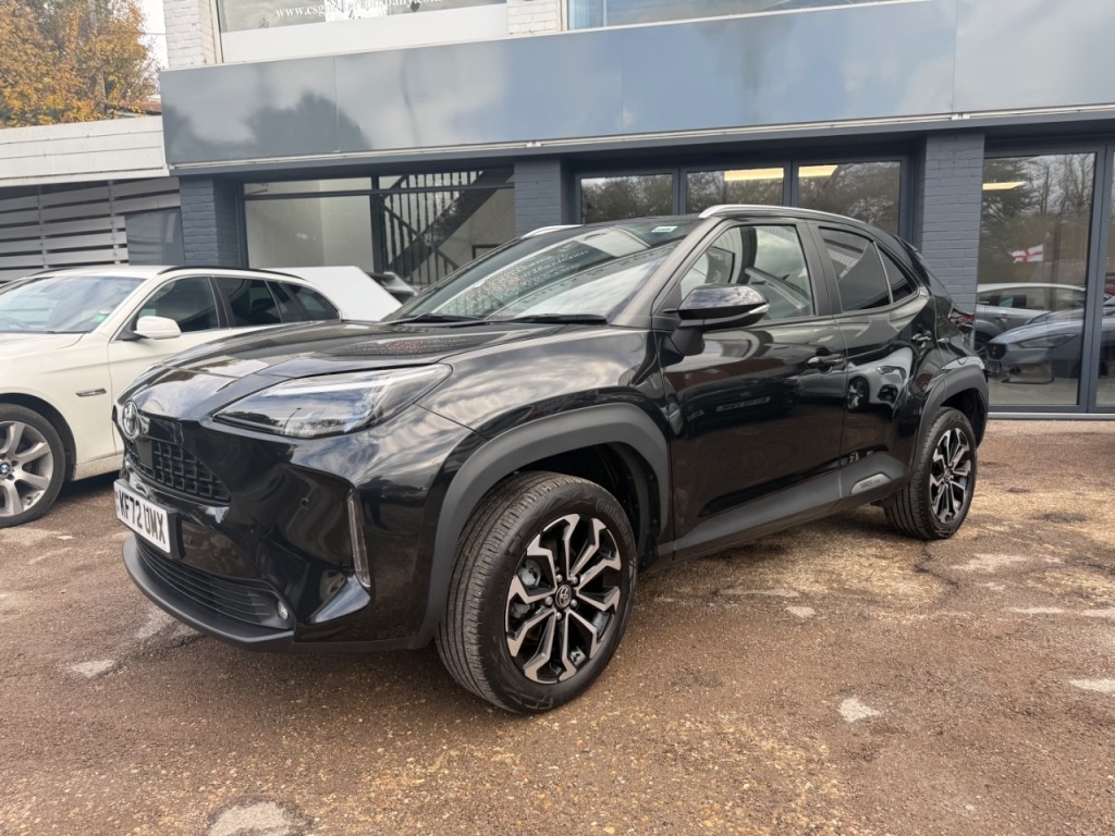 Used Toyota Yaris Cross 2022 for sale - 76710709: Photo 1