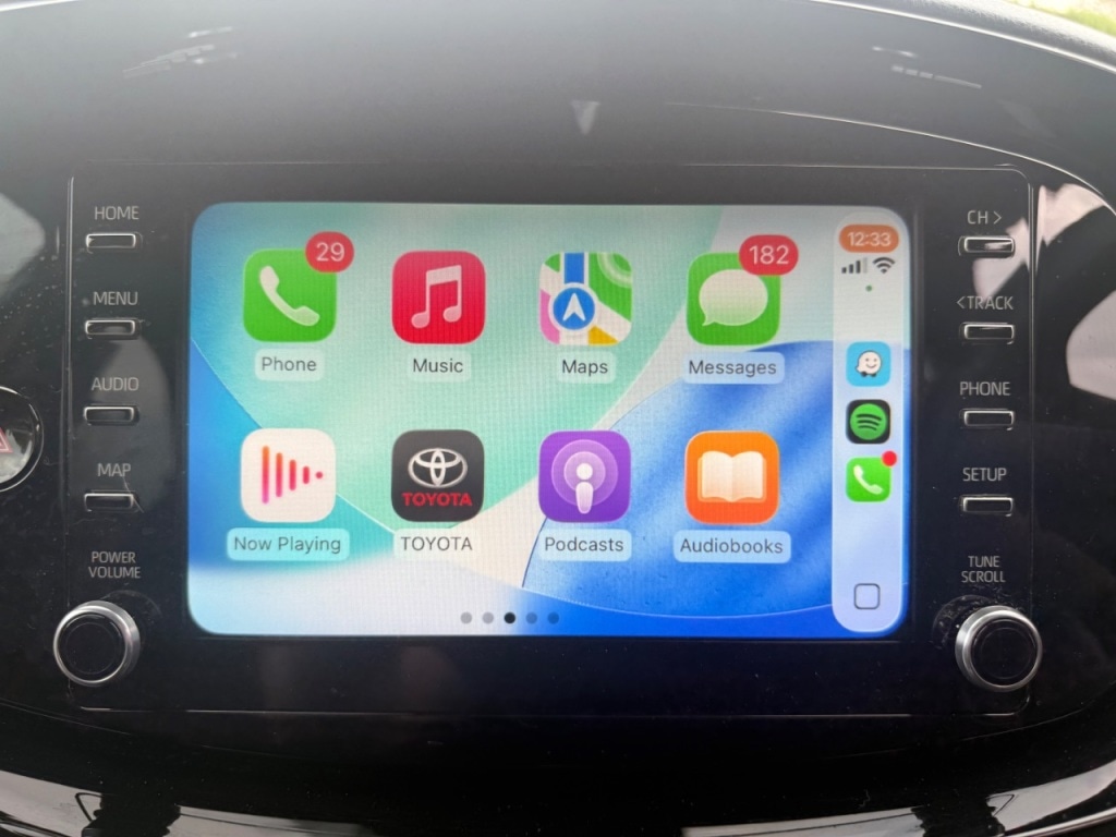 Used Toyota Yaris Cross 2022 for sale - 76710709: Photo 4