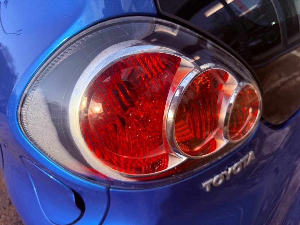 Used Toyota AYGO 2010 for sale - 76922738: Photo 12