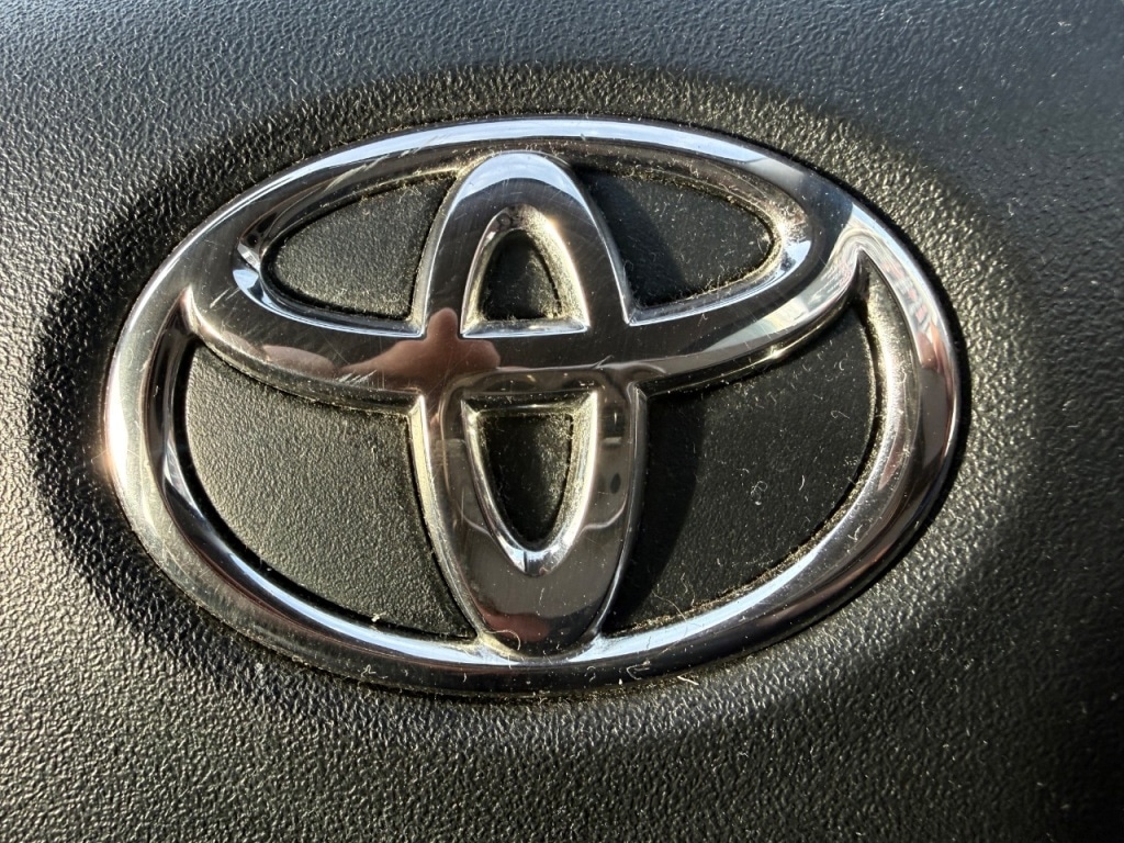 Used Toyota AYGO 2010 for sale - 76922738: Photo 27