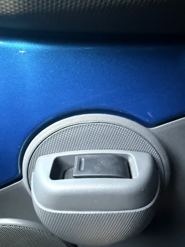 Used Toyota AYGO 2010 for sale - 76922738: Photo 30