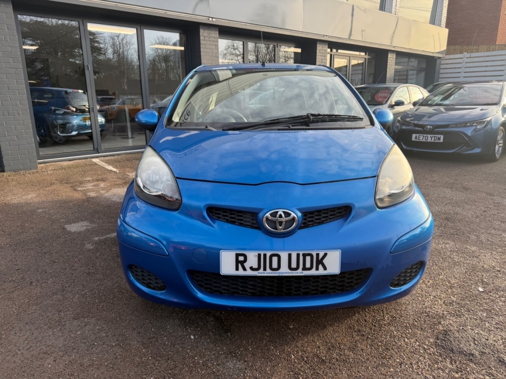 Used Toyota AYGO 2010 for sale - 76922738: Photo 8