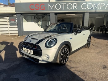 Used MINI Convertible 2018 for sale - 77937201: Photo