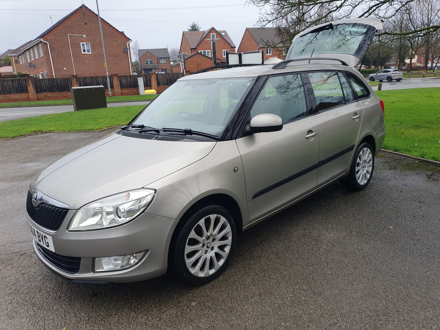 Used Skoda Fabia 2014 for sale - 77323653: Photo 12