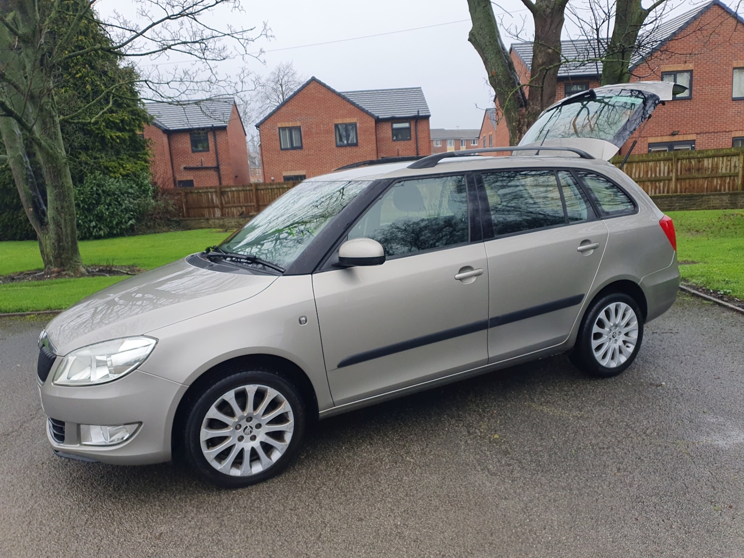 Used Skoda Fabia 2014 for sale - 77323653: Photo 19