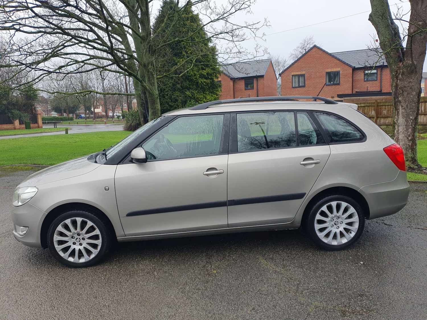 Used Skoda Fabia 2014 for sale - 77323653: Photo 23