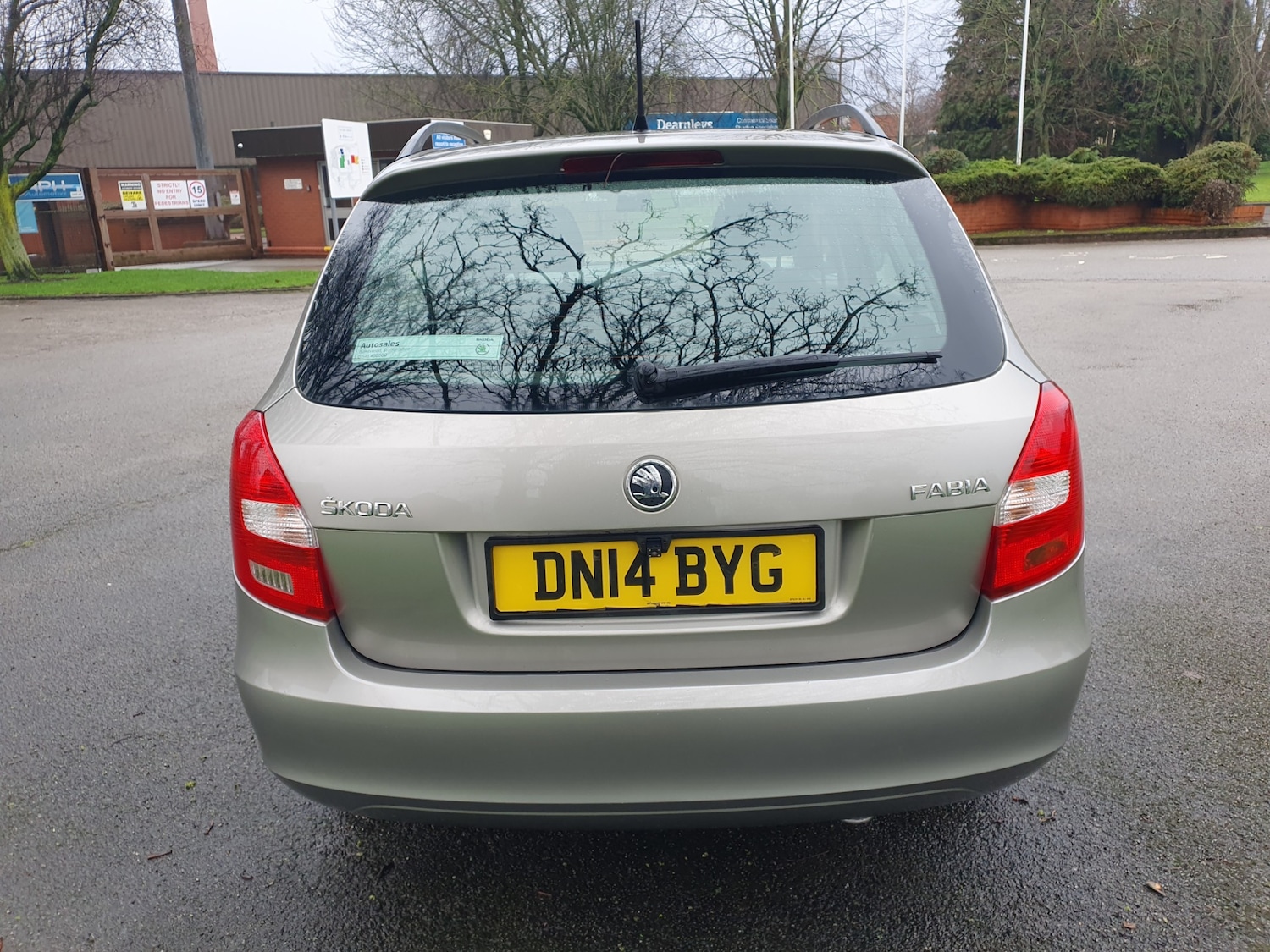 Used Skoda Fabia 2014 for sale - 77323653: Photo 6