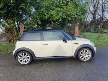 Used MINI Cooper 2009 for sale - 77482236: Photo