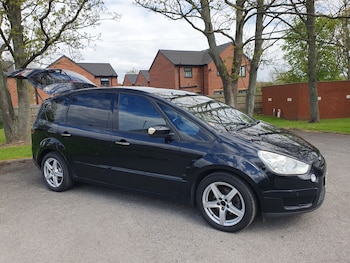 Used Ford S-Max 2010 for sale - 78311861: Photo