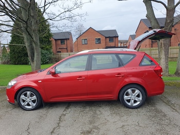 Used Kia Ceed 2012 for sale - 77630951: Photo