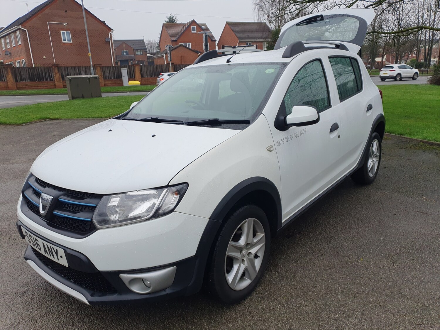 Used Dacia Sandero Stepway 2016 for sale - 77506023: Photo 13