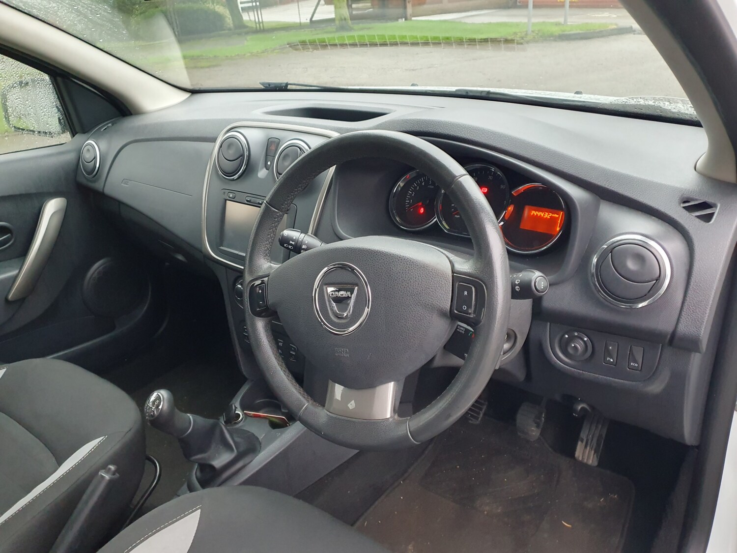 Used Dacia Sandero Stepway 2016 for sale - 77506023: Photo 17