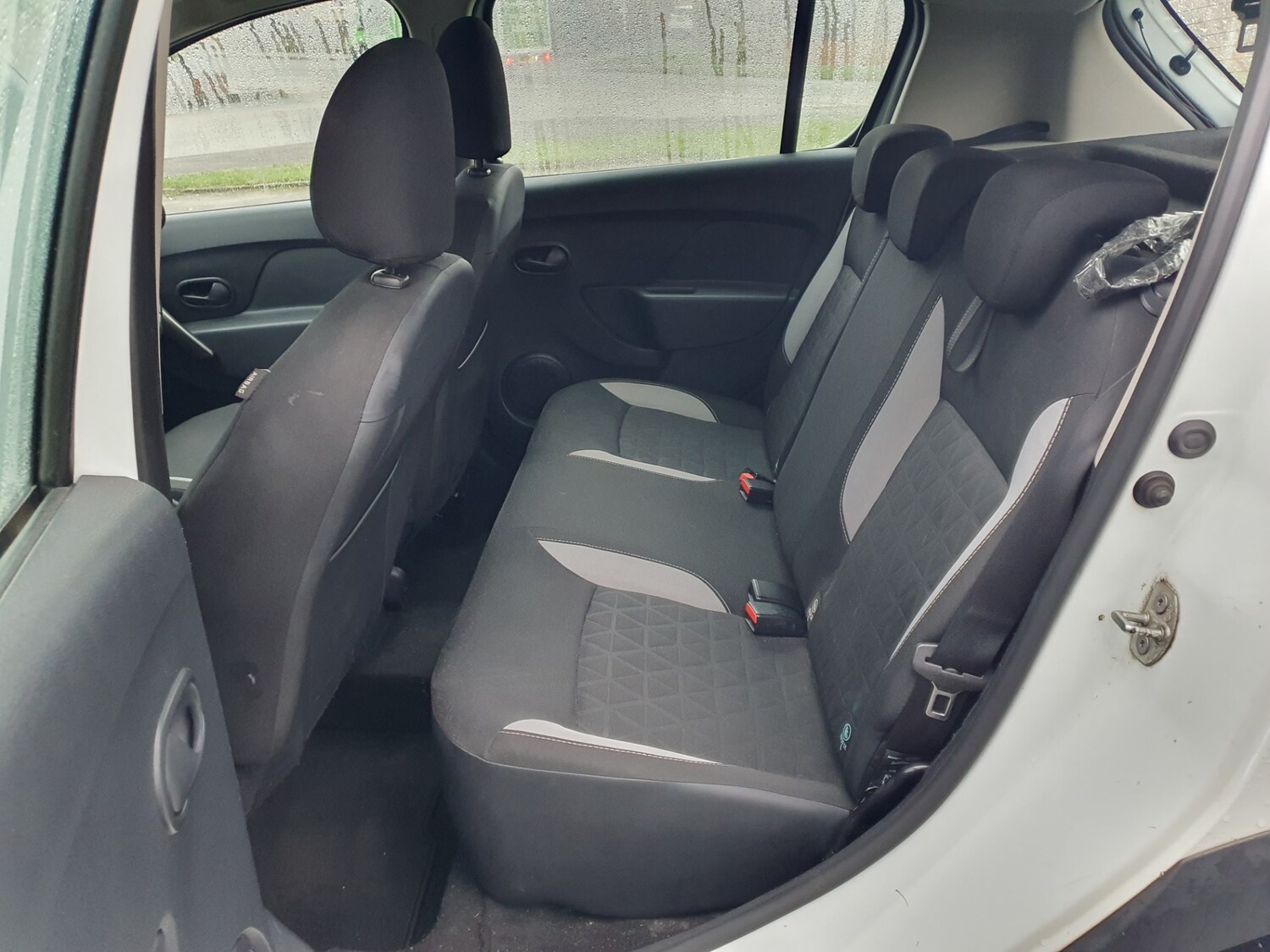 Used Dacia Sandero Stepway 2016 for sale - 77506023: Photo 24