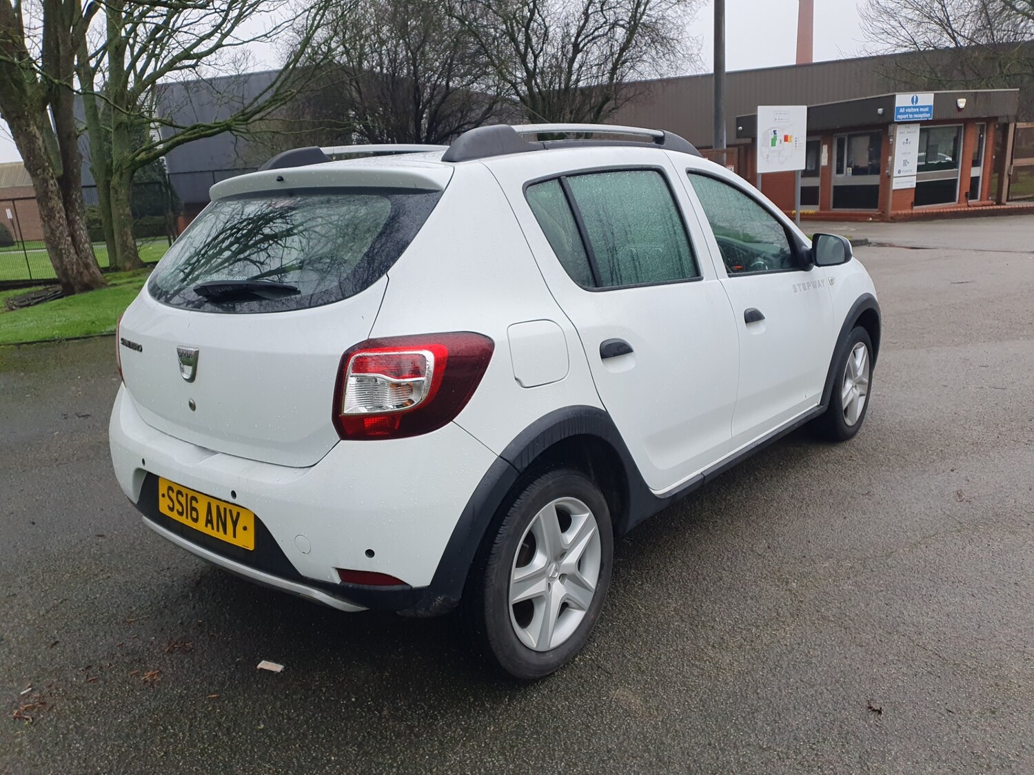 Used Dacia Sandero Stepway 2016 for sale - 77506023: Photo 32