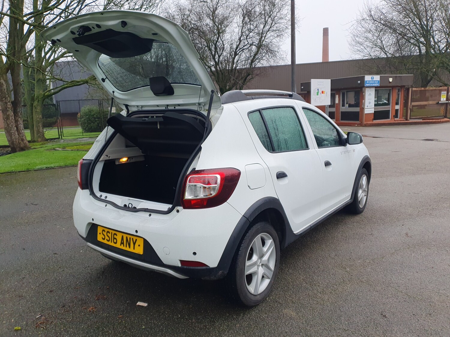 Used Dacia Sandero Stepway 2016 for sale - 77506023: Photo 7