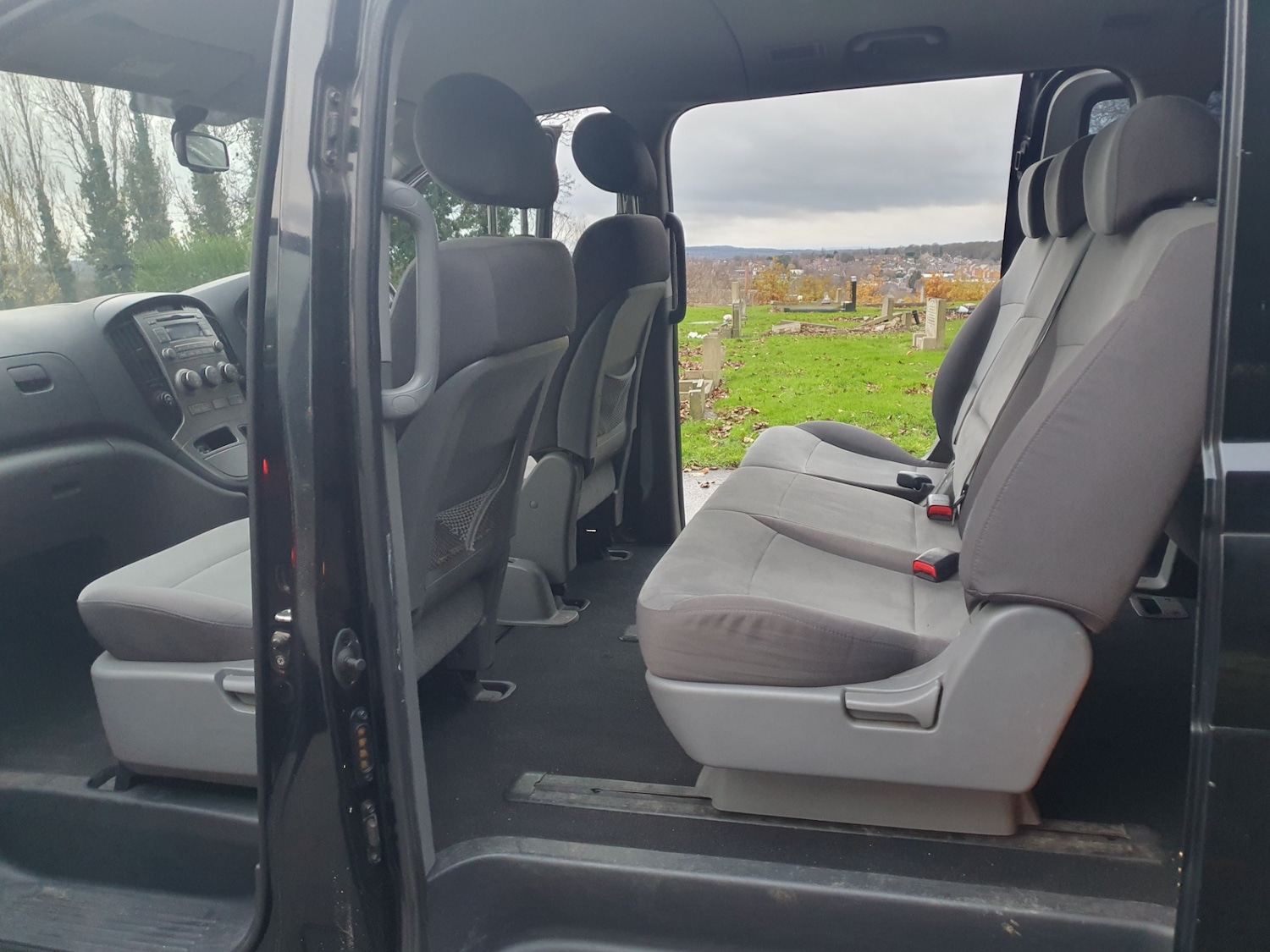 Used Hyundai i800 2011 for sale - 76766098: Photo 32