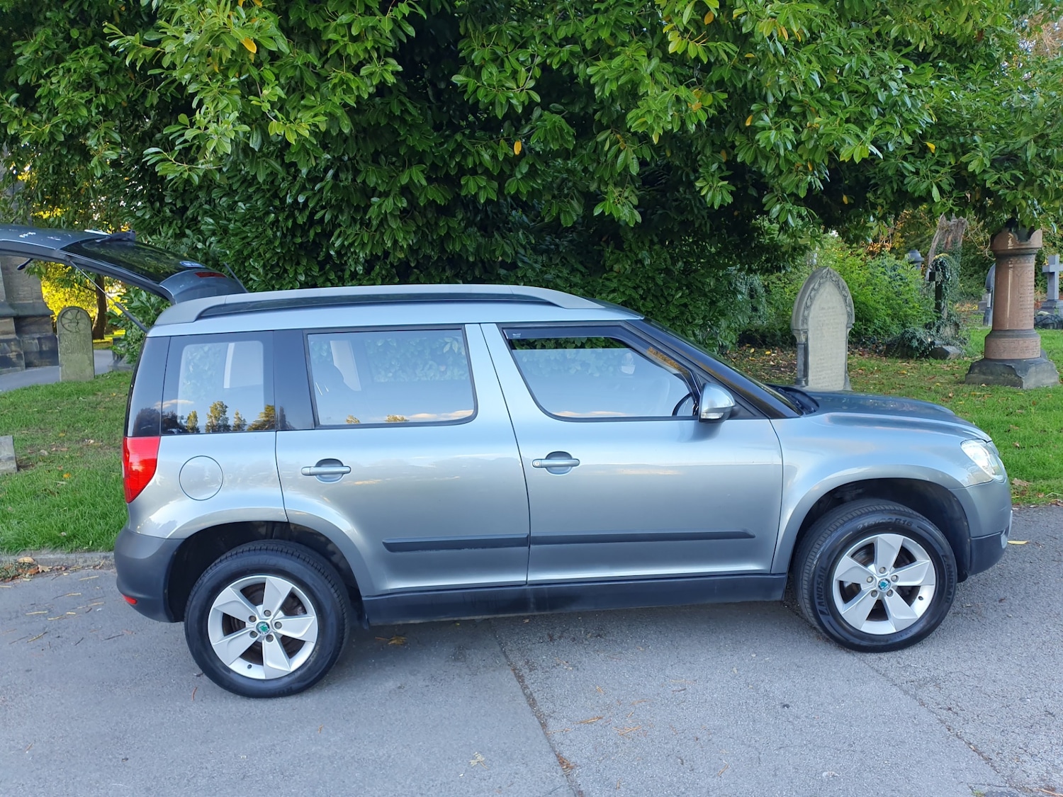 Used Skoda Yeti 2011 for sale - 76068022: Photo 8